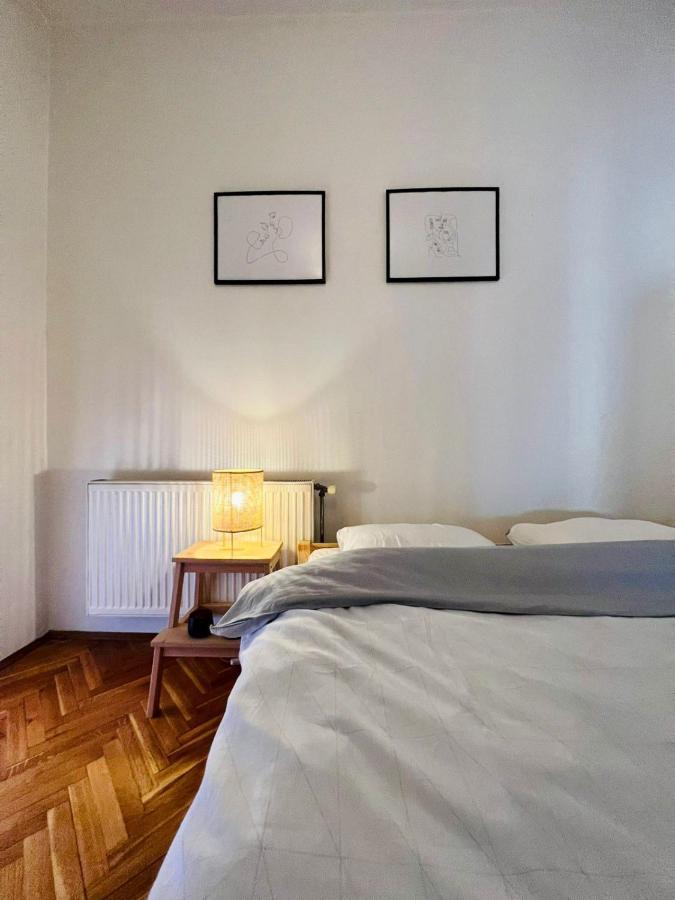 My Home In Prishtina - Spacious & Cozy 2Br Apartment With Balcony Pristina Extérieur photo
